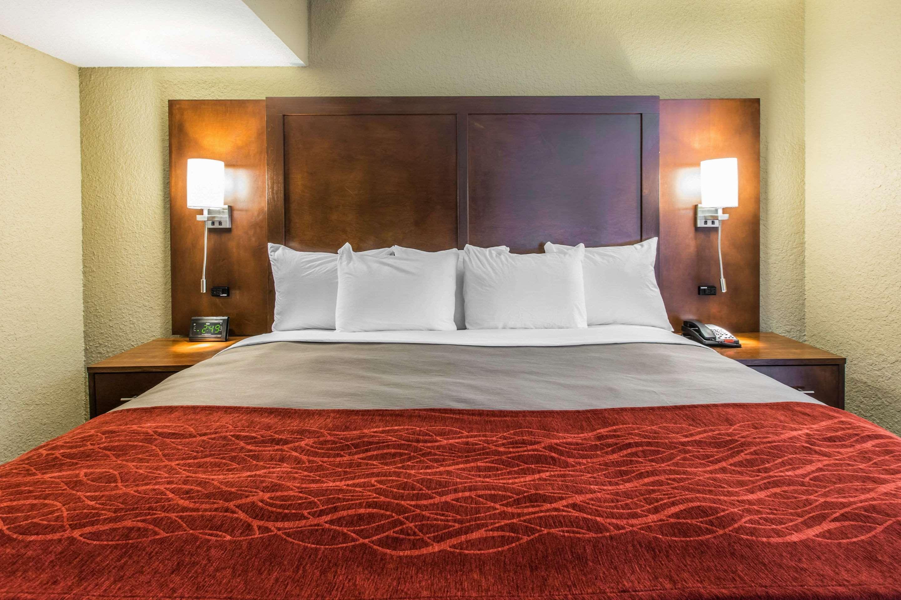 Comfort Inn & Suites Knoxville West מראה חיצוני תמונה